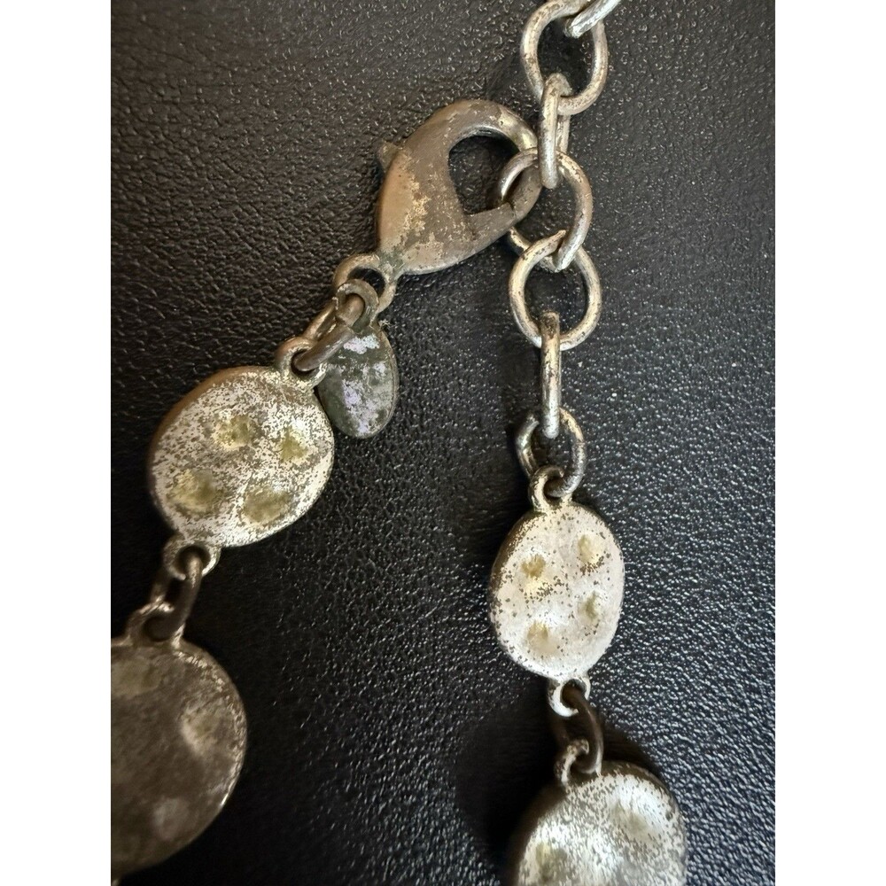CHICO'S Vtg 90s Flat Hammered Metal Disc Necklace Silvertone  36" **NEEDS REPAIR - Picture 5 of 7